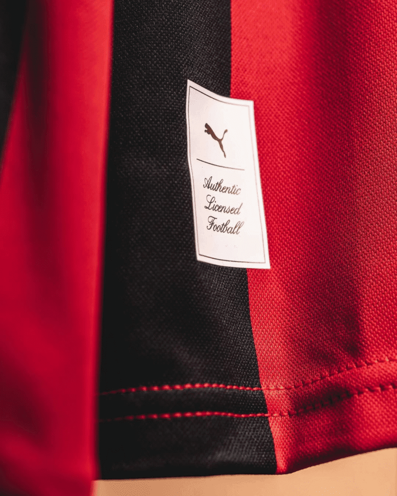 AC Milan 125th Anniversary Full Sleeve Special Edition - Image 4
